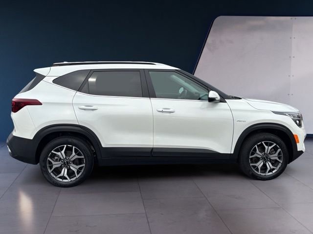 Certified 2023 Kia Seltos EX image 6