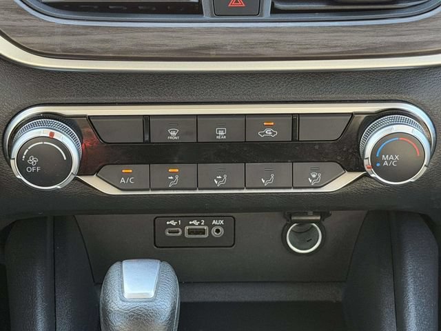 Used 2025 Nissan Altima 2.5 SV FWD image 21