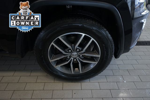 Used 2017 Jeep Grand Cherokee Limited w/ Luxury Group II image 15