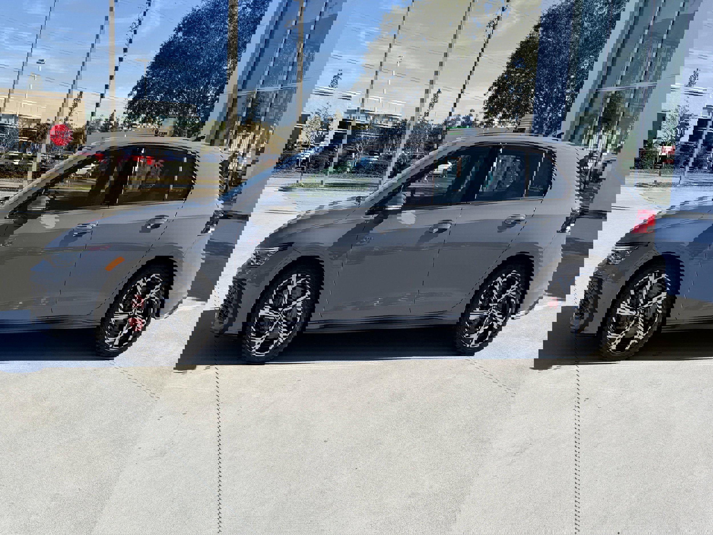 New 2026 Volkswagen GTI SE image 6