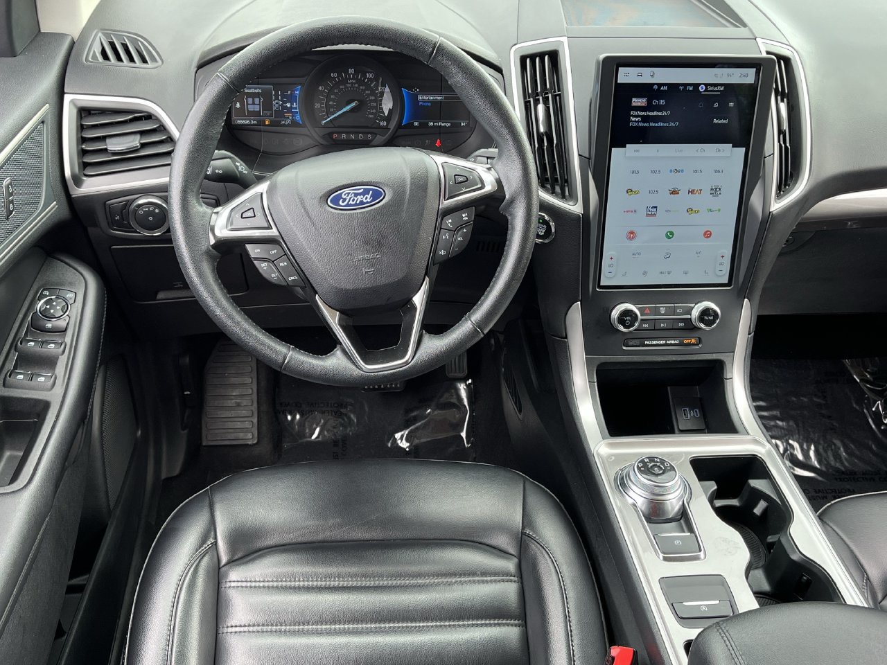 Used 2024 Ford Edge SEL AWD/4WD image 10