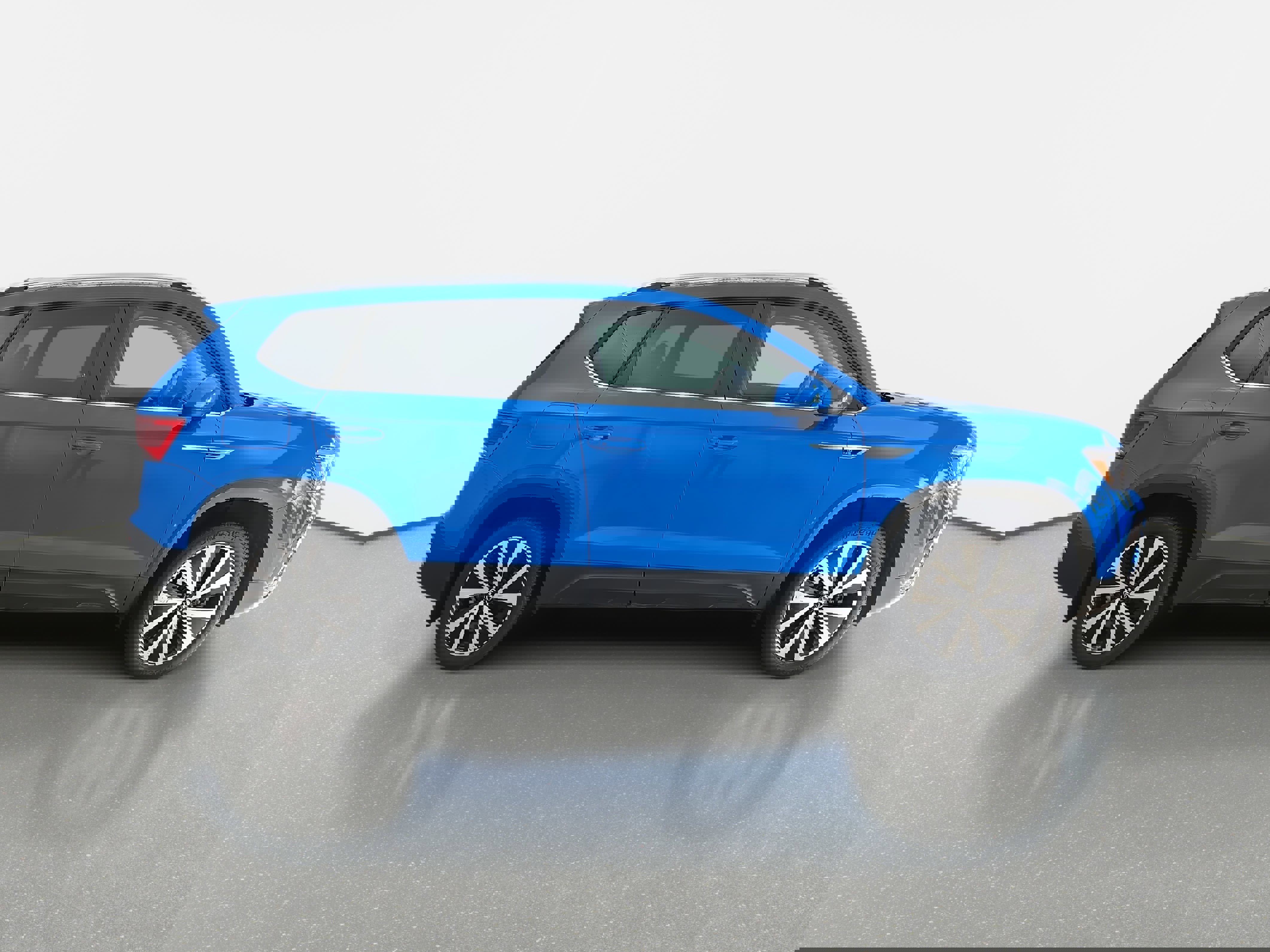 Certified 2023 Volkswagen Taos SE w/ Panoramic Sunroof Package image 2