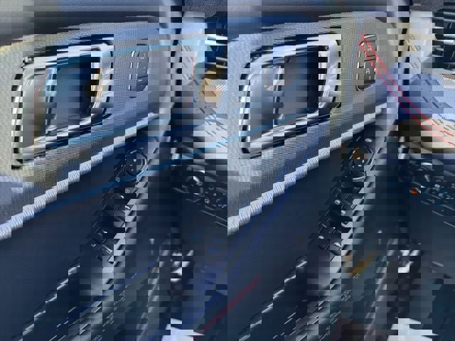 New 2026 Ford Explorer ST-Line w/ ST-Line Street Pack image 36