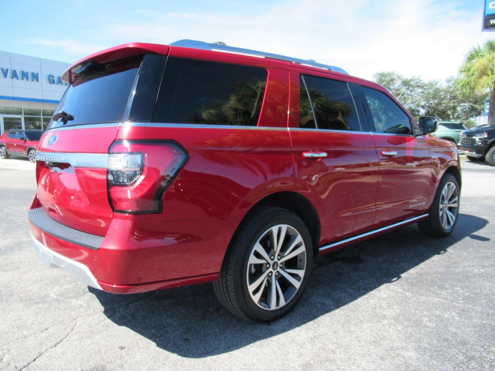Used 2021 Ford Expedition Platinum RWD image 6