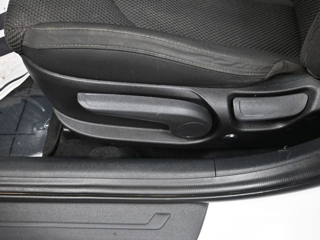 Certified 2020 Kia Optima LX FWD image 12