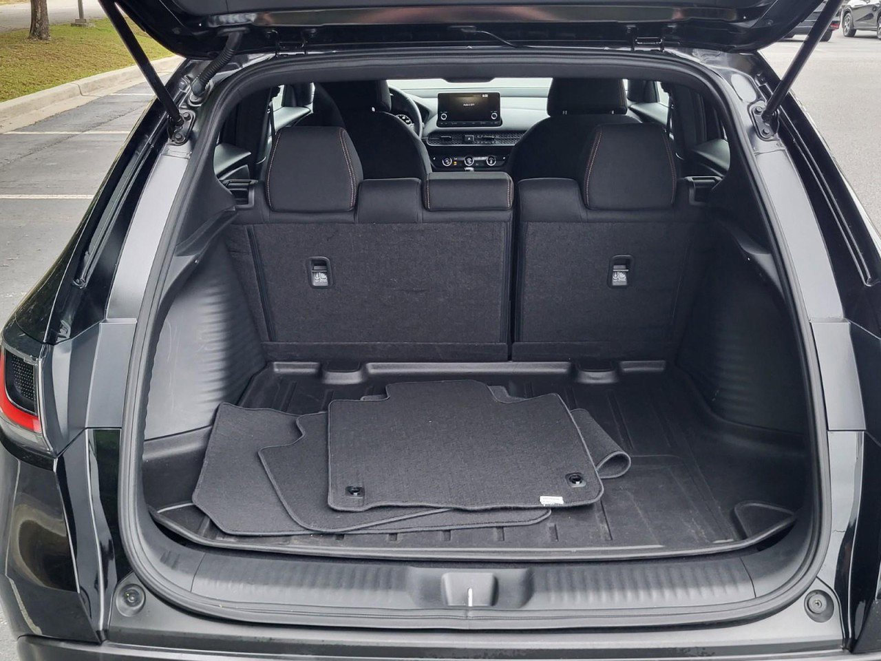 Certified 2024 Honda HR-V Sport image 4