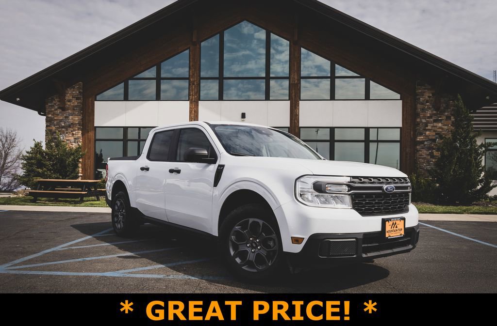 Used 2023 Ford Maverick XLT image 1