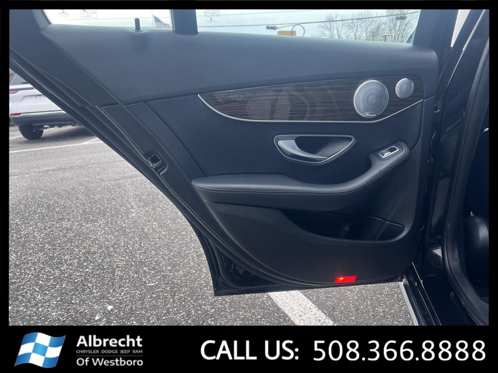 Used 2020 Mercedes-Benz C 300 4MATIC Sedan image 14