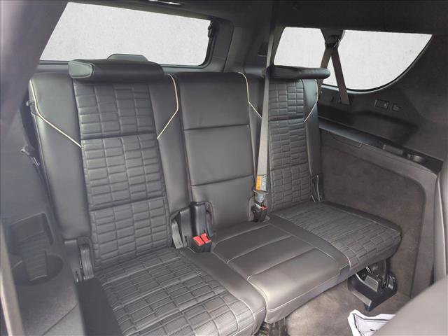 Certified 2025 Cadillac Escalade ESV Sport Platinum image 18