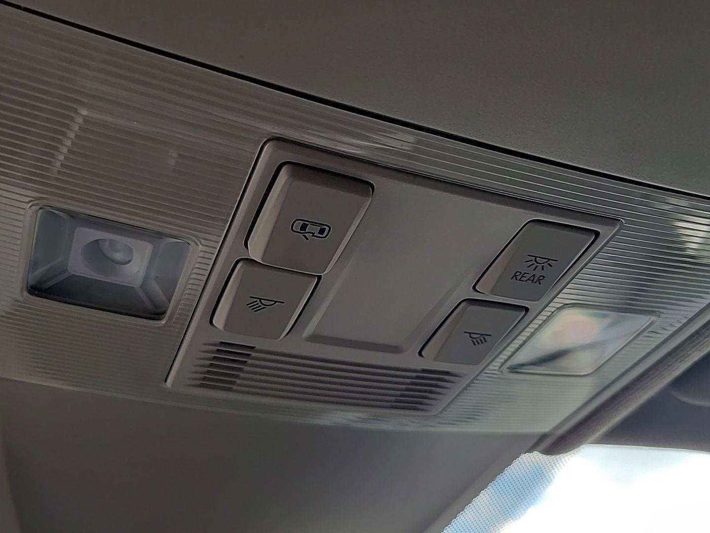 Certified 2024 Volkswagen Tiguan S image 27