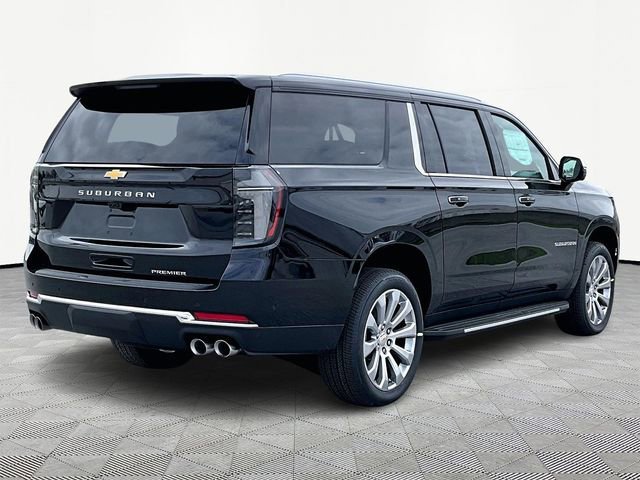 New 2026 Chevrolet Suburban Premier image 6