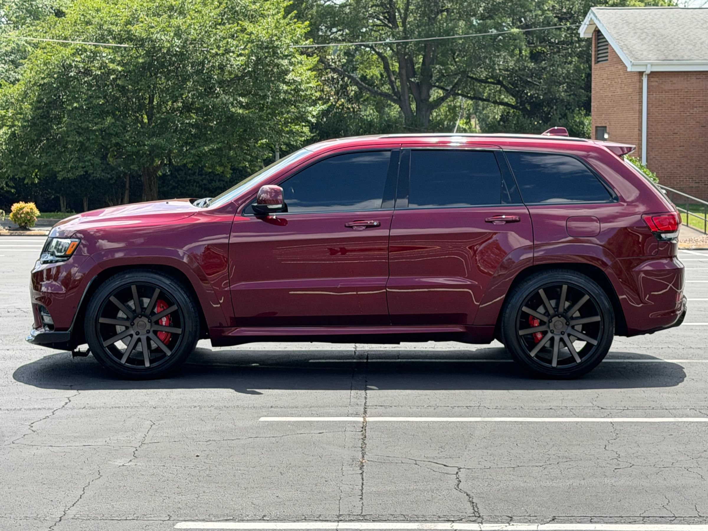 Used 2020 Jeep Grand Cherokee SRT AWD/4WD image 2