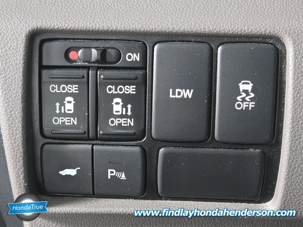 Used 2016 Honda Odyssey Touring Elite image 27