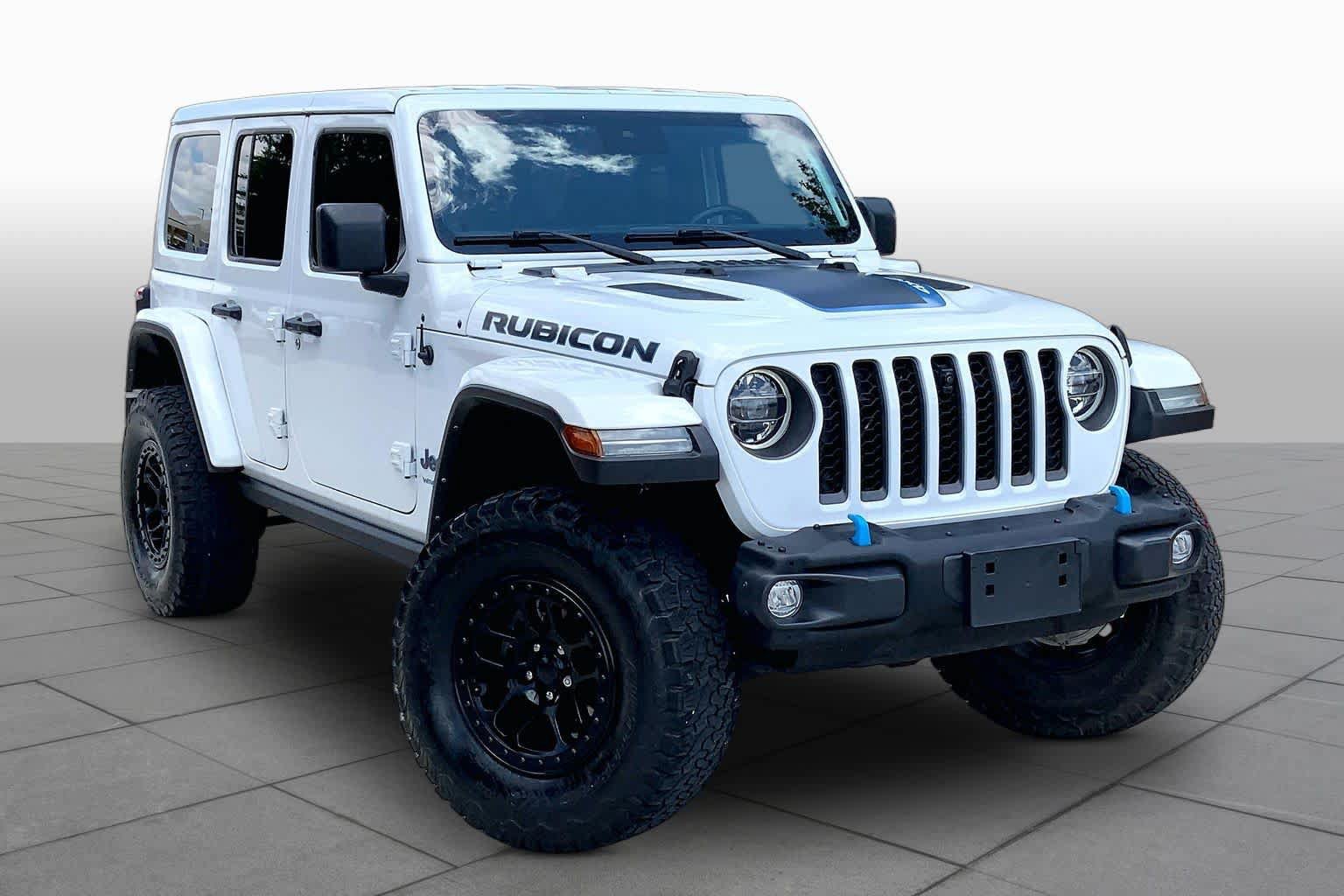 Used 2021 Jeep Wrangler Unlimited Rubicon 4xe w/ Cold Weather Group AWD/4WD image 3
