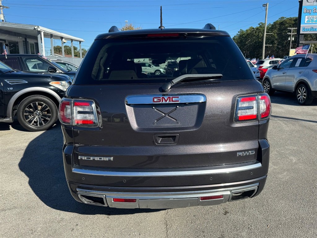 Used 2016 GMC Acadia Denali image 4