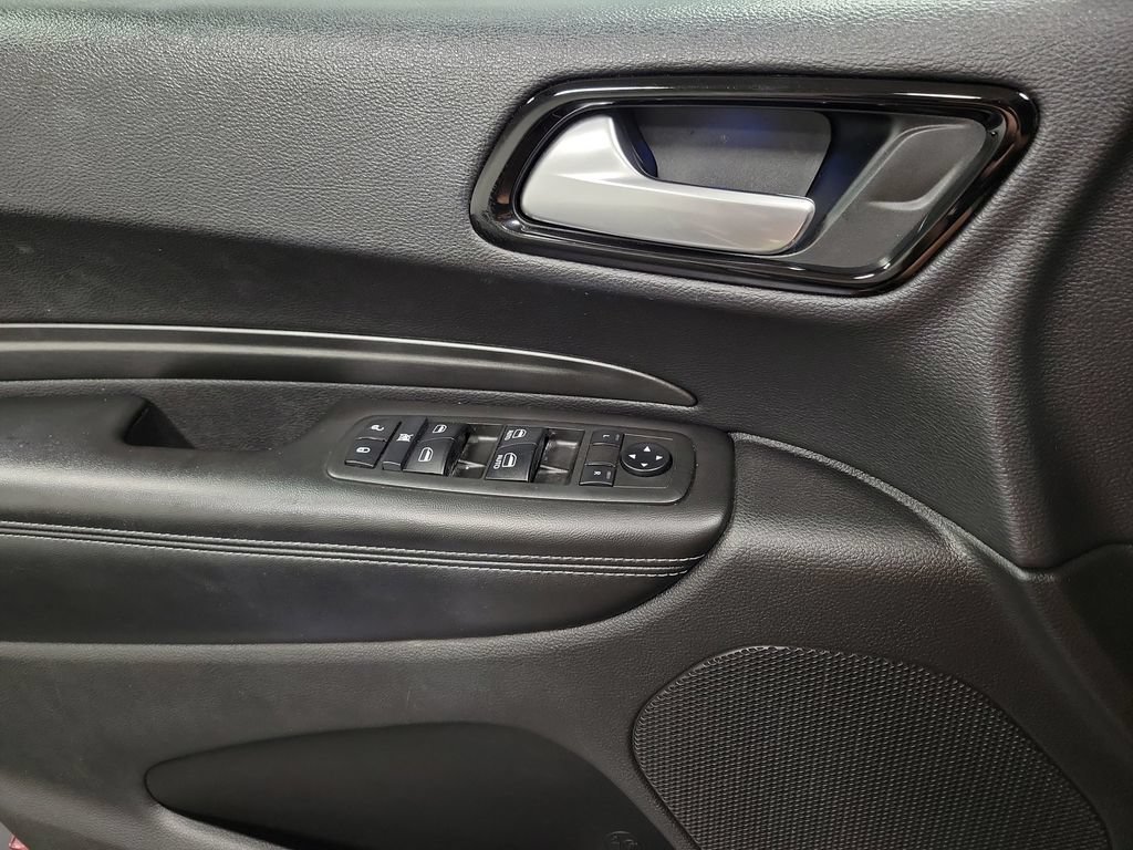 Used 2021 Dodge Durango SXT w/ 3rd Row Seating Group AWD/4WD image 18
