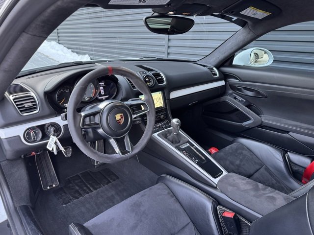 Used 2016 Porsche Cayman GT4 w/ Sport Chrono Package image 4