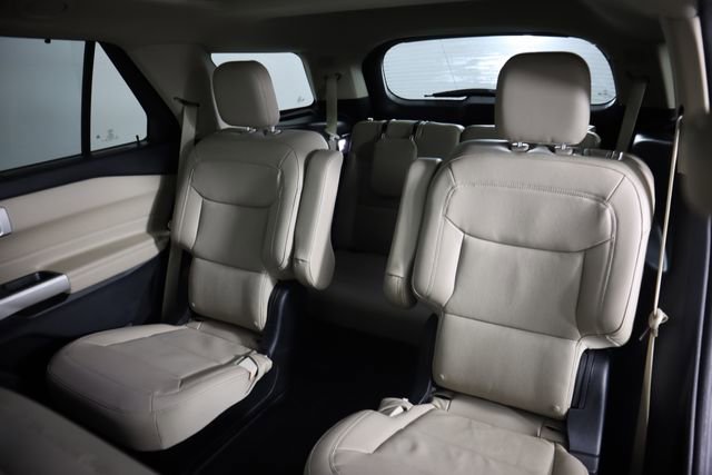 Used 2022 Ford Explorer Limited AWD/4WD image 40
