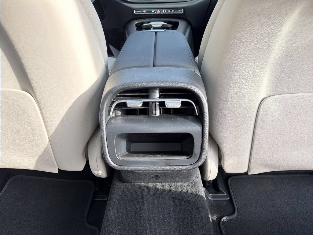 New 2026 Mercedes-Benz E 350 4MATIC Sedan image 21