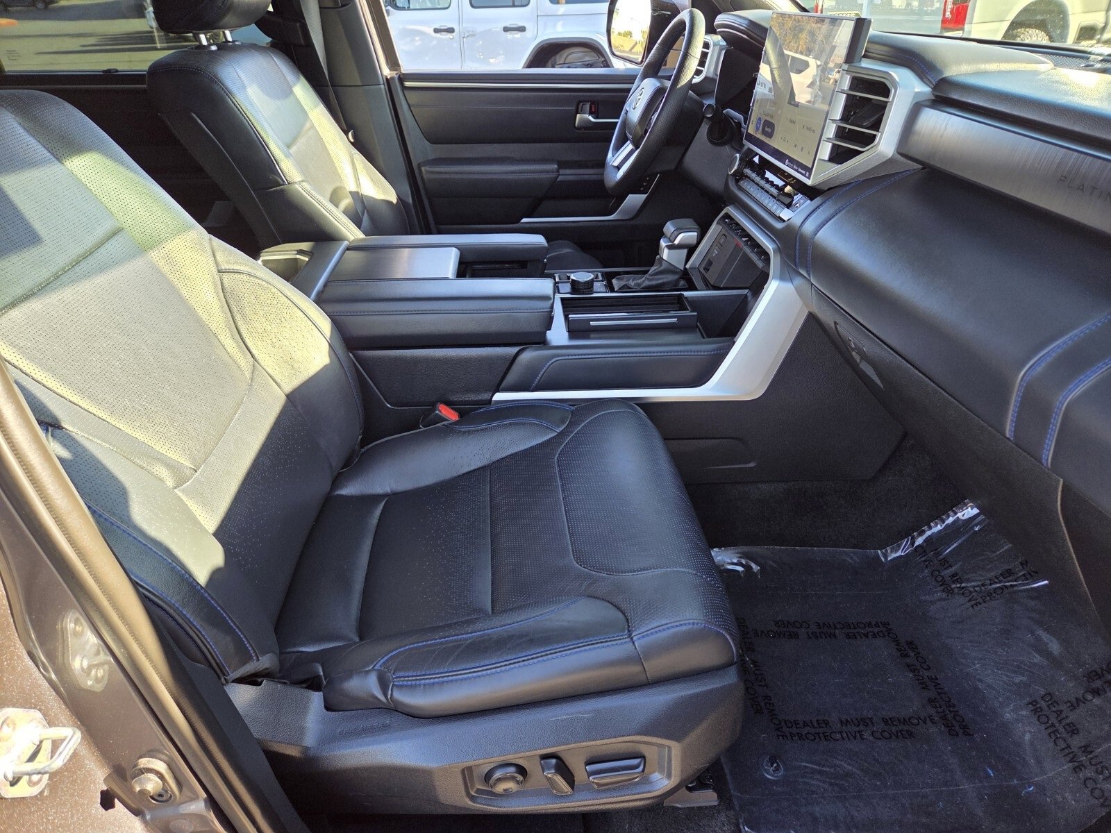 Used 2023 Toyota Sequoia Platinum image 16