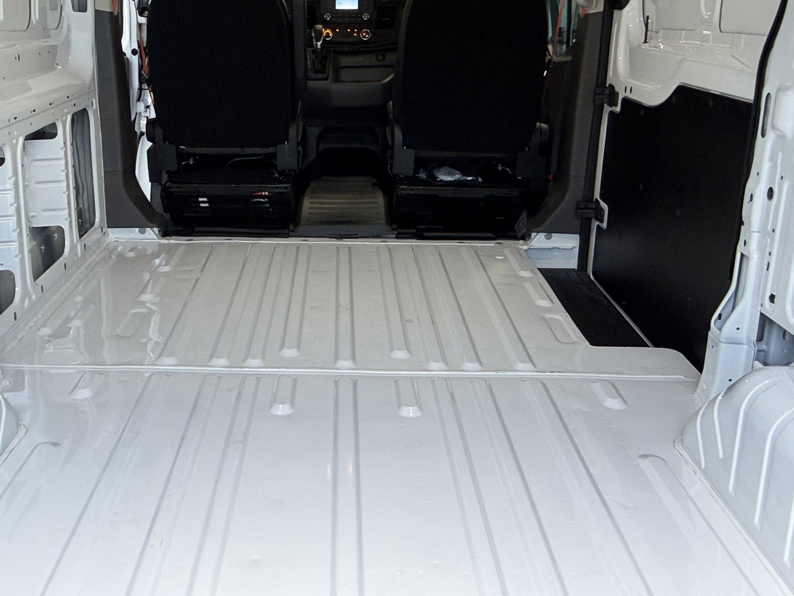 Used 2025 Ford Transit 150 Low Roof AWD image 28