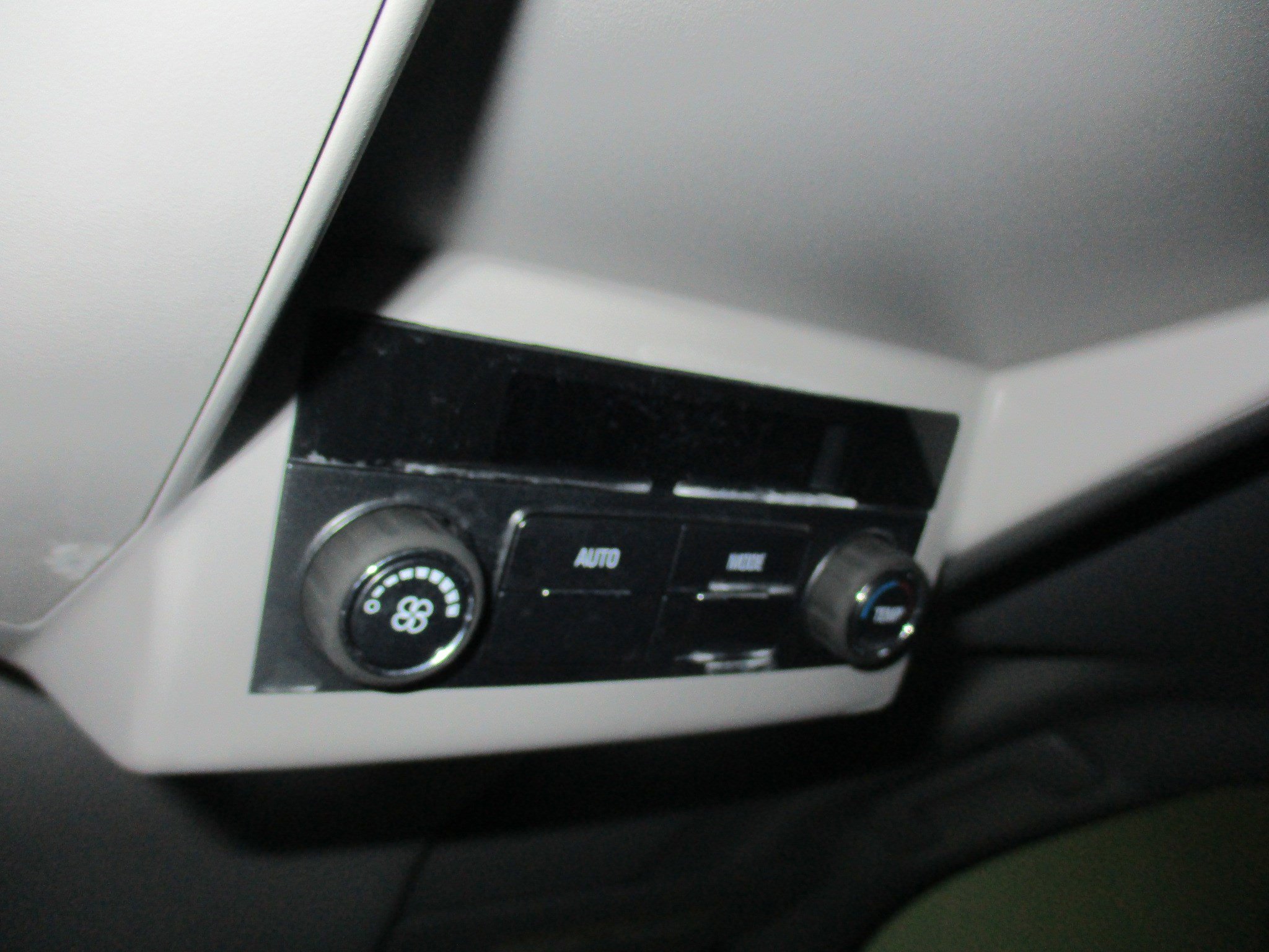 Used 2019 Chevrolet Tahoe LS image 21