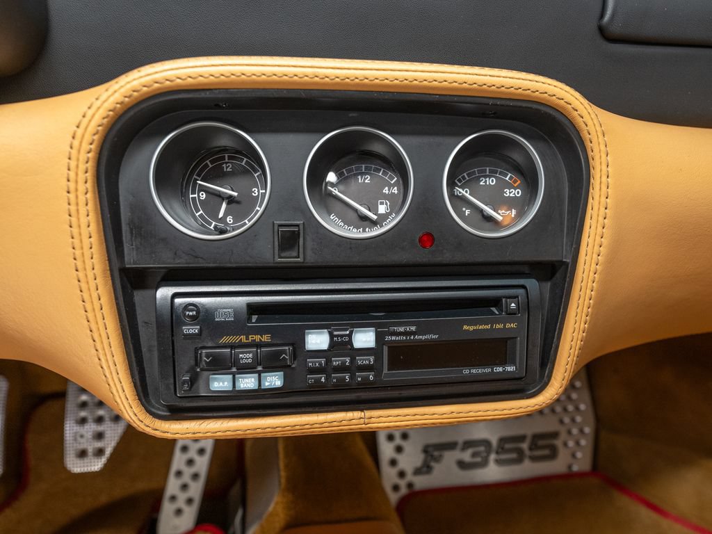 Used 1995 Ferrari F355 GTS RWD image 28
