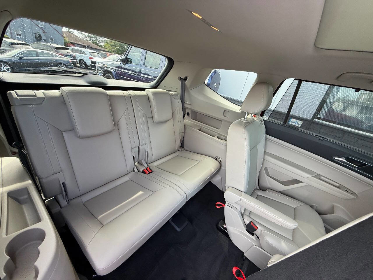 Used 2018 Volkswagen Atlas SEL image 16