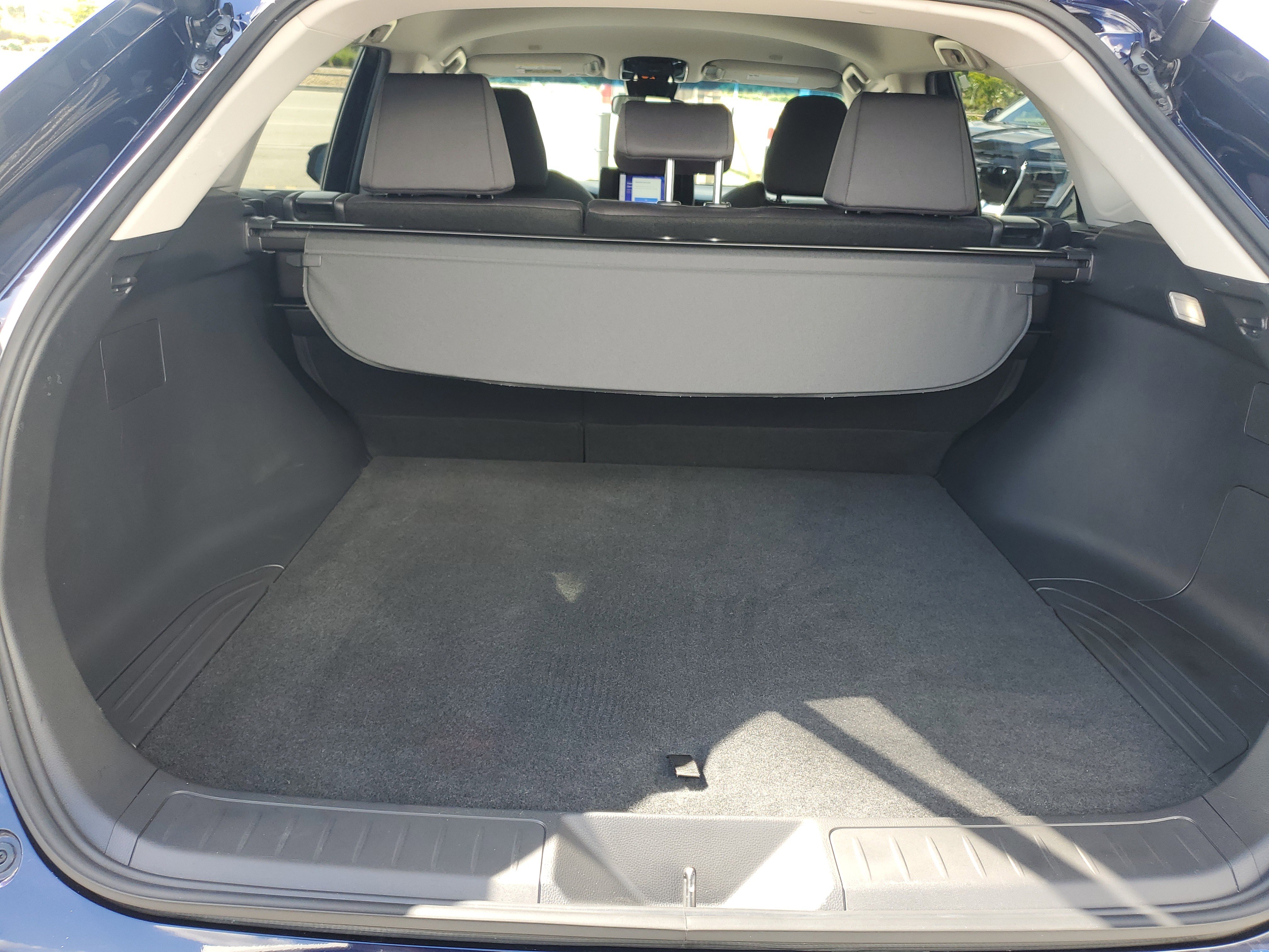 Used 2024 Toyota Venza LE image 17