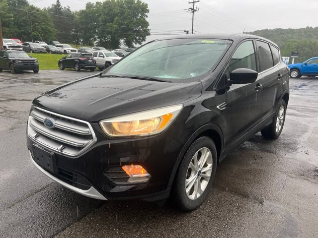 Used 2017 Ford Escape SE AWD/4WD image 10