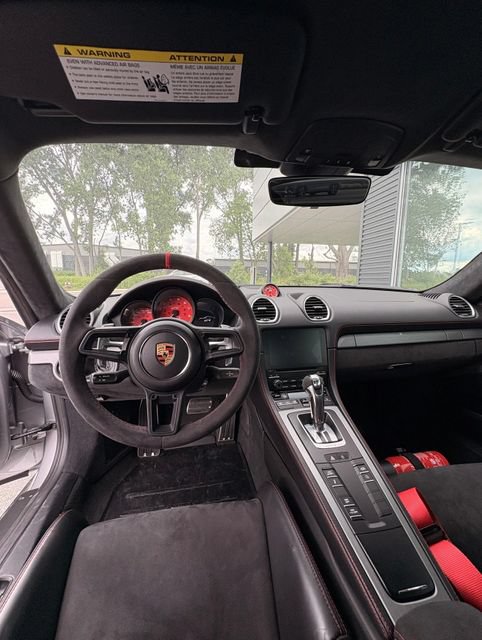Used 2021 Porsche 718 Cayman GT4 RWD image 15