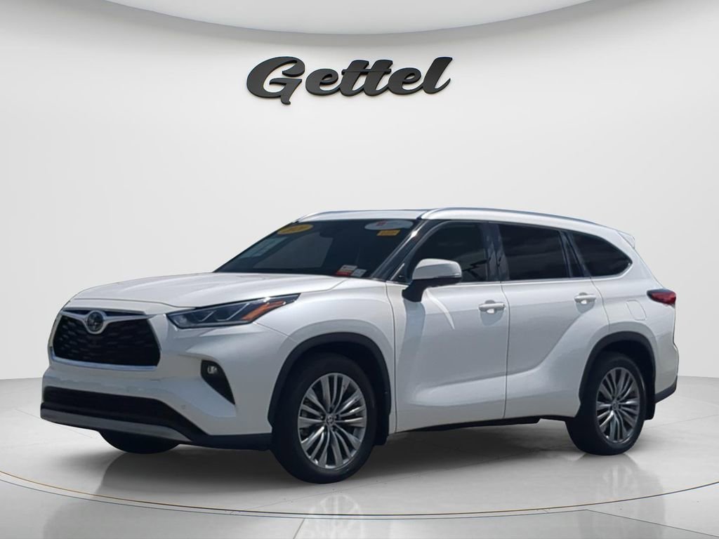 Used 2020 Toyota Highlander Platinum image 1