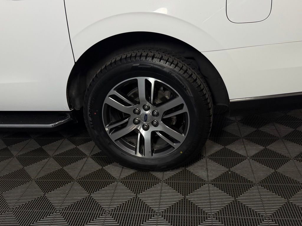 Used 2022 Ford Expedition Max Limited AWD/4WD image 13