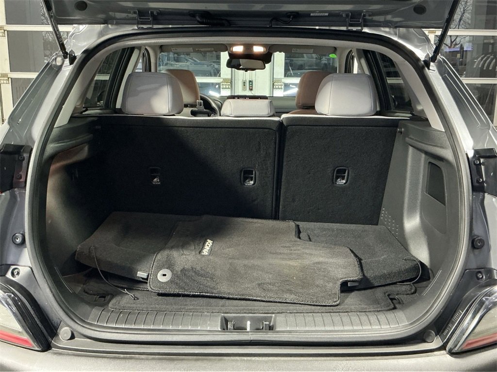 Used 2023 Hyundai Kona SEL image 31