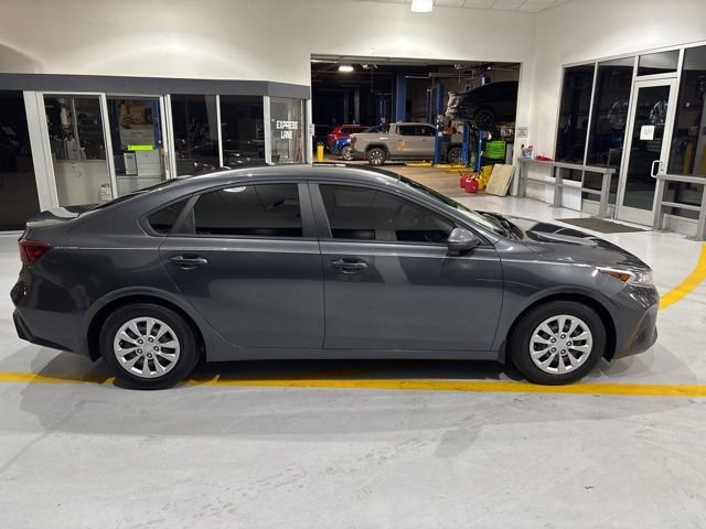 Used 2024 Kia Forte LX image 7