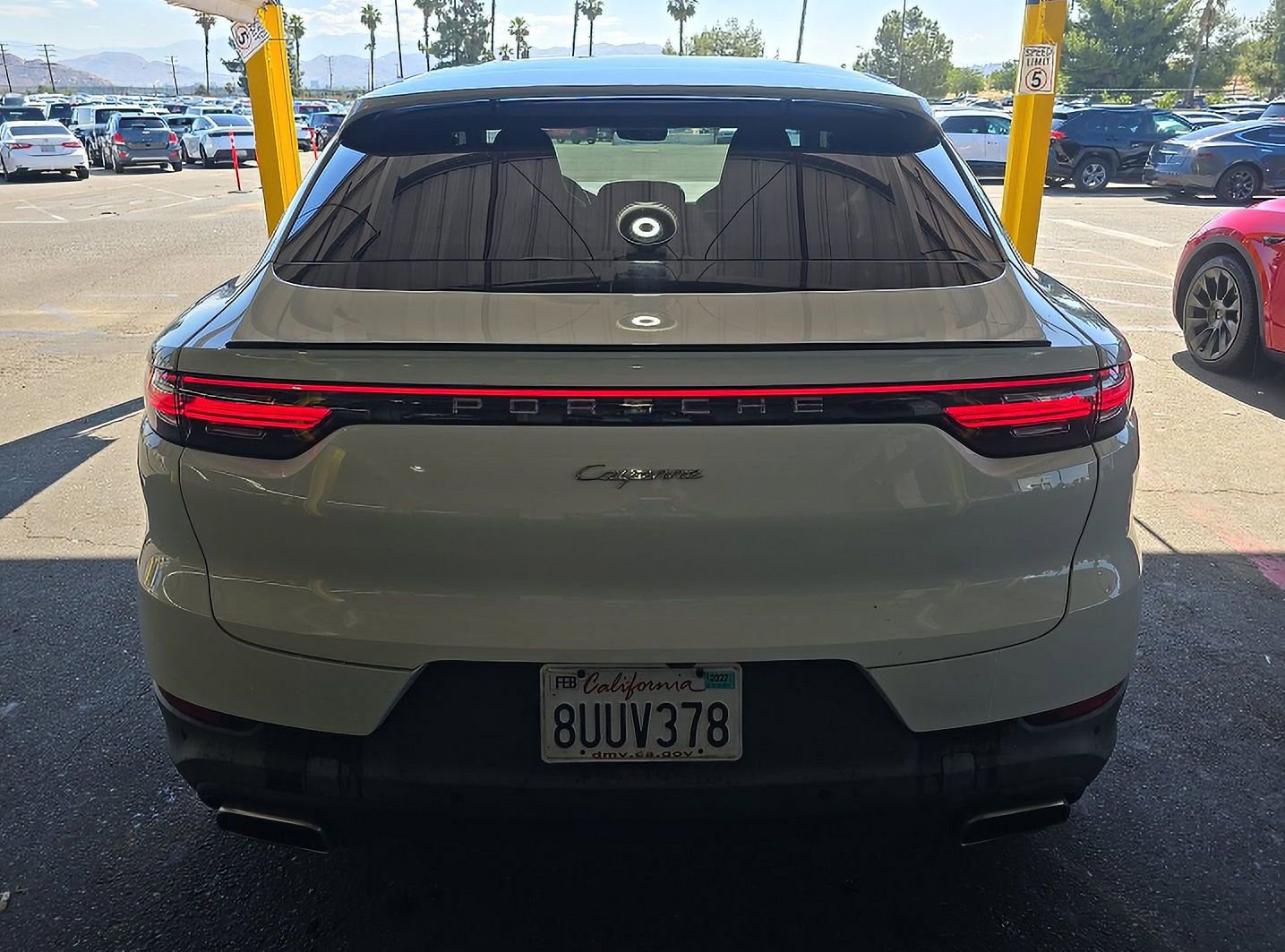 Used 2021 Porsche Cayenne Coupe AWD/4WD image 5