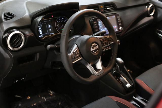 Certified 2025 Nissan Versa SR w/ Trunk Package image 7