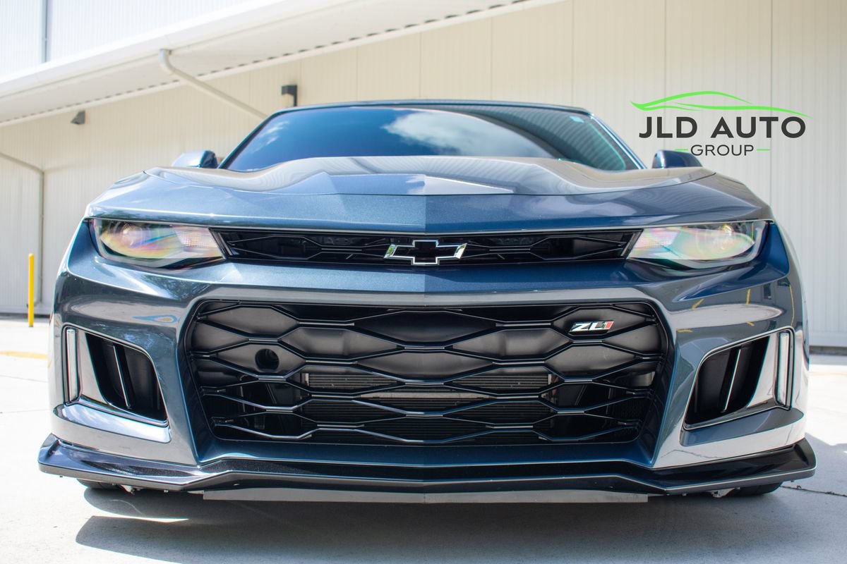 Used 2023 Chevrolet Camaro ZL1 RWD image 4