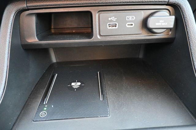 Used 2025 Honda Pilot Touring image 32