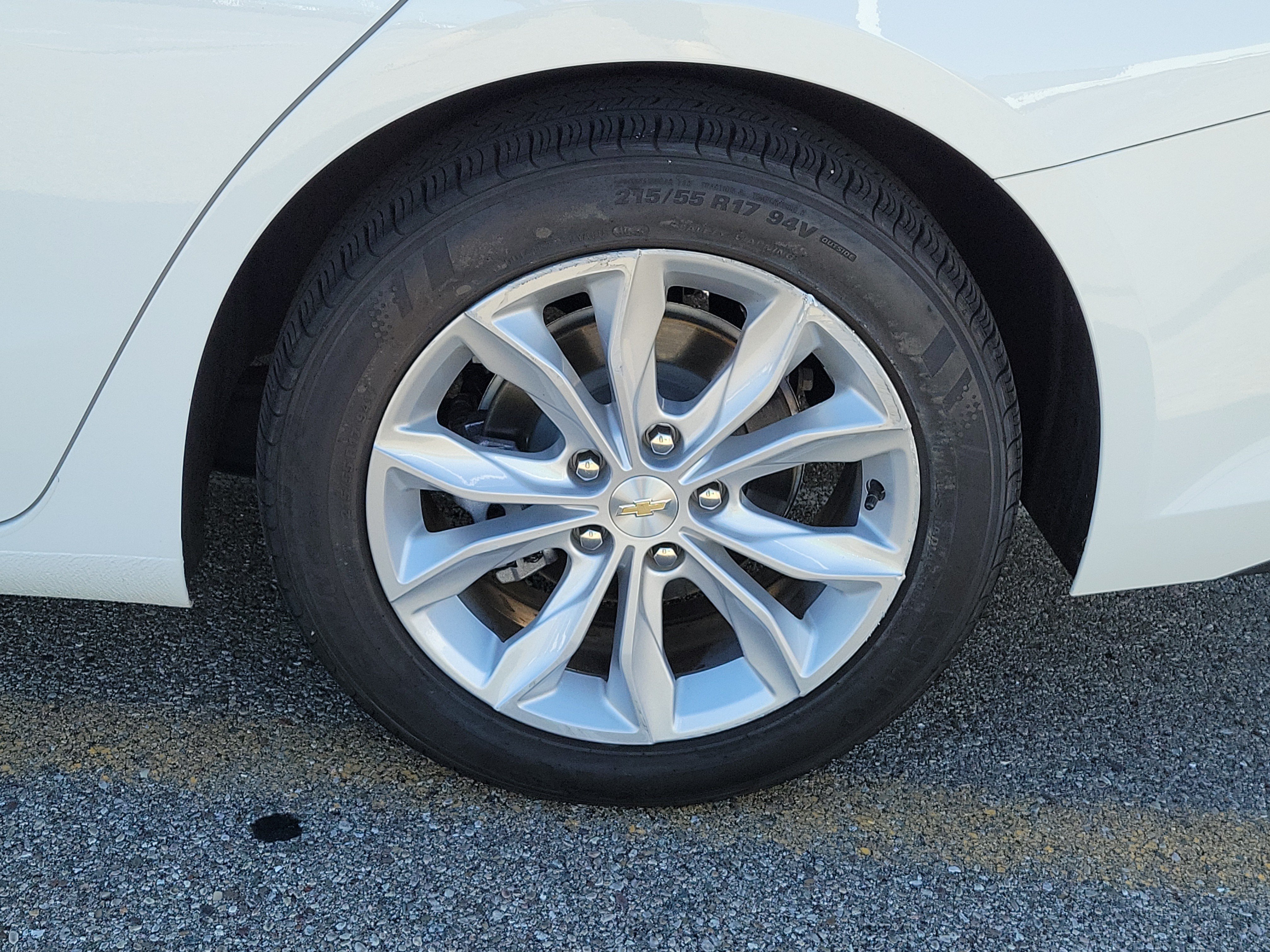 Used 2024 Chevrolet Malibu LT FWD image 5