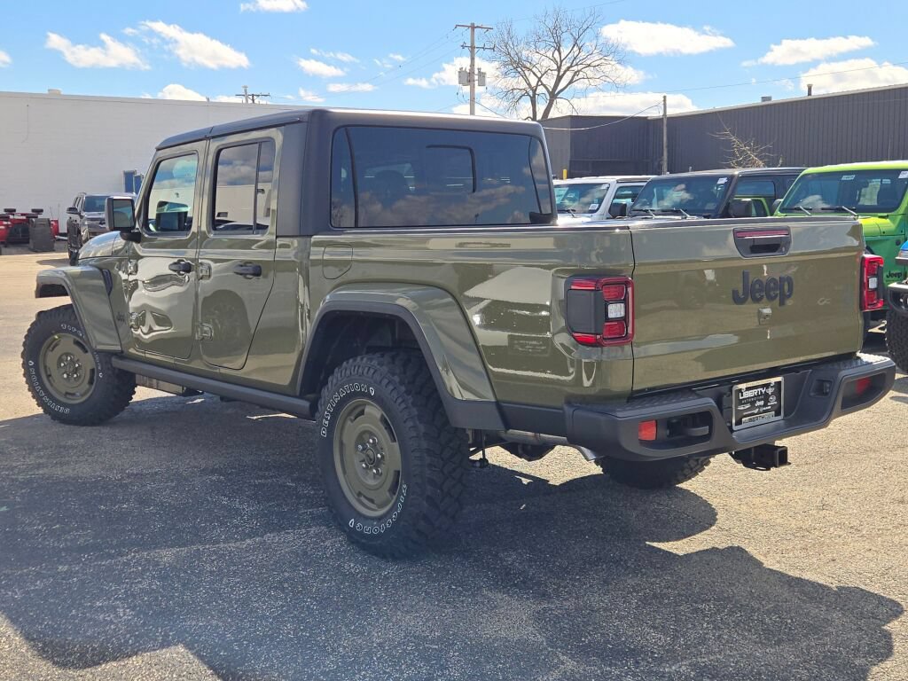 New 2026 Jeep Gladiator Willys AWD/4WD image 15