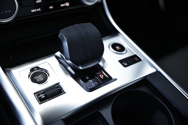 New 2024 Jaguar XF R-Dynamic SE AWD/4WD image 50