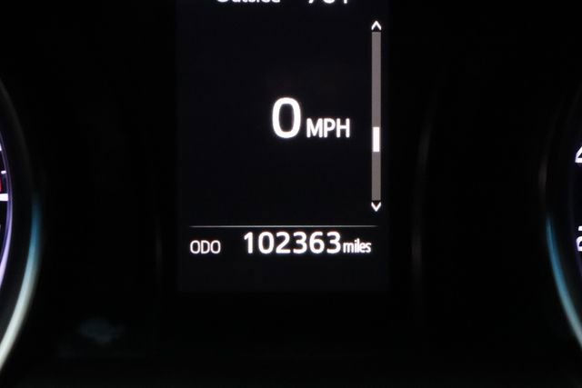 Used 2018 Toyota Camry SE FWD image 35