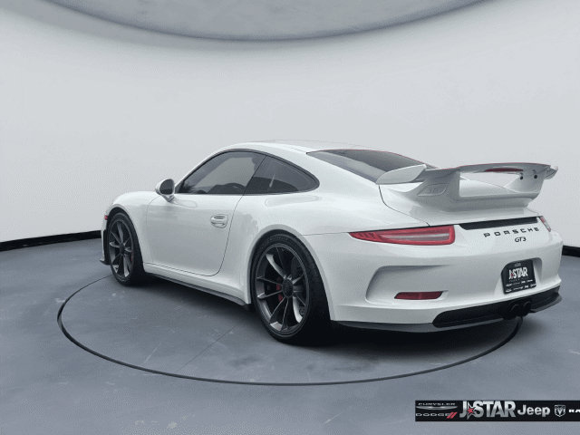 Used 2015 Porsche 911 GT3 w/ Sound Package Plus RWD image 7
