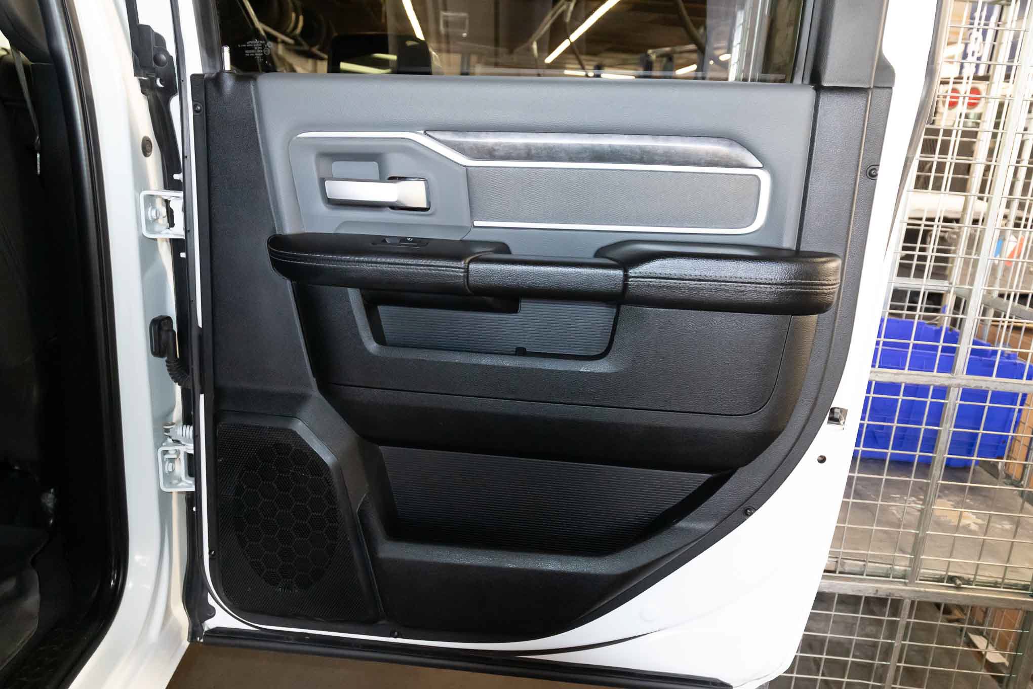 Used 2021 RAM 3500 Big Horn w/ Level 1 Equipment Group AWD/4WD image 15