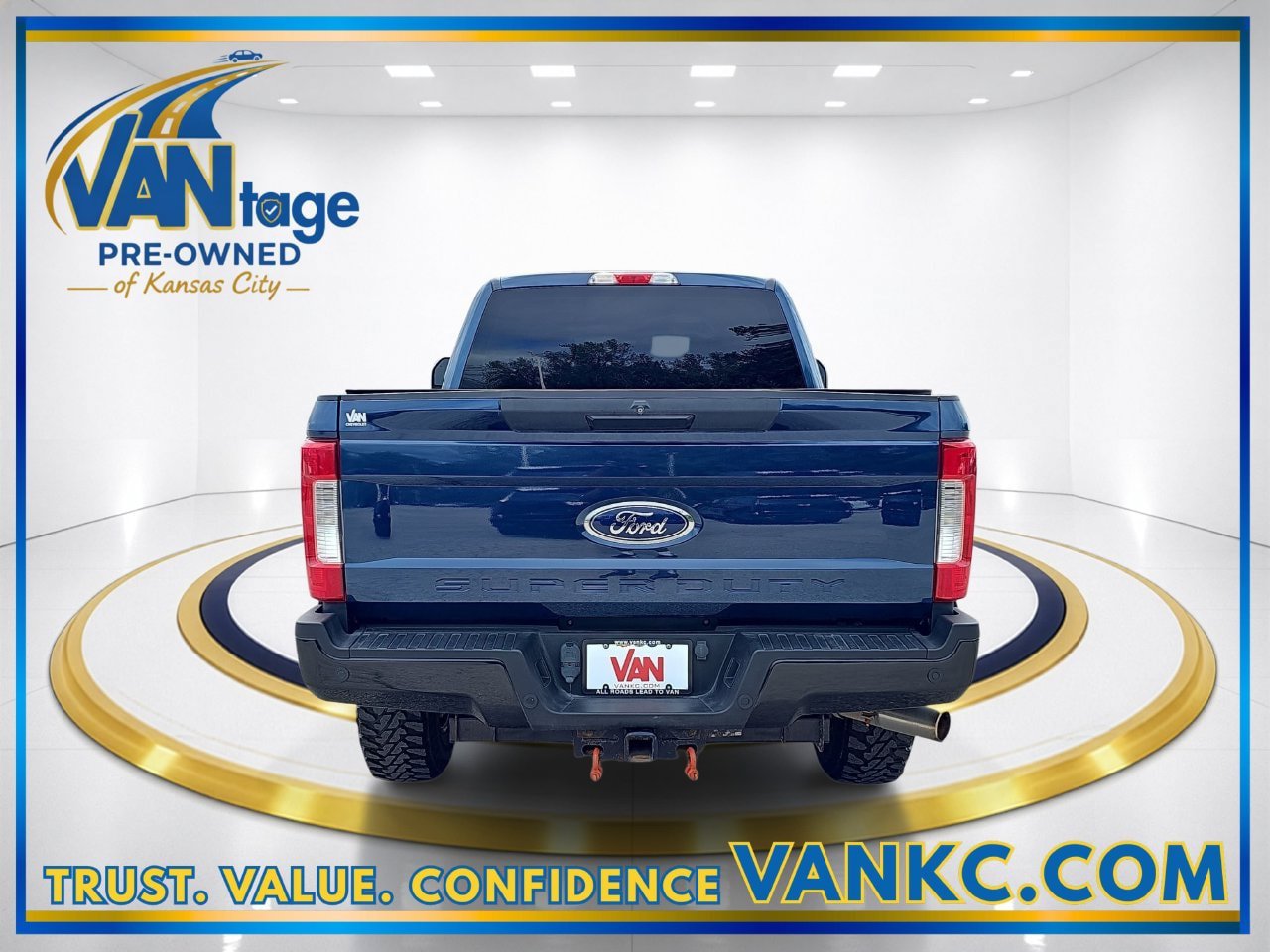 Used 2017 Ford F350 XLT AWD/4WD image 7