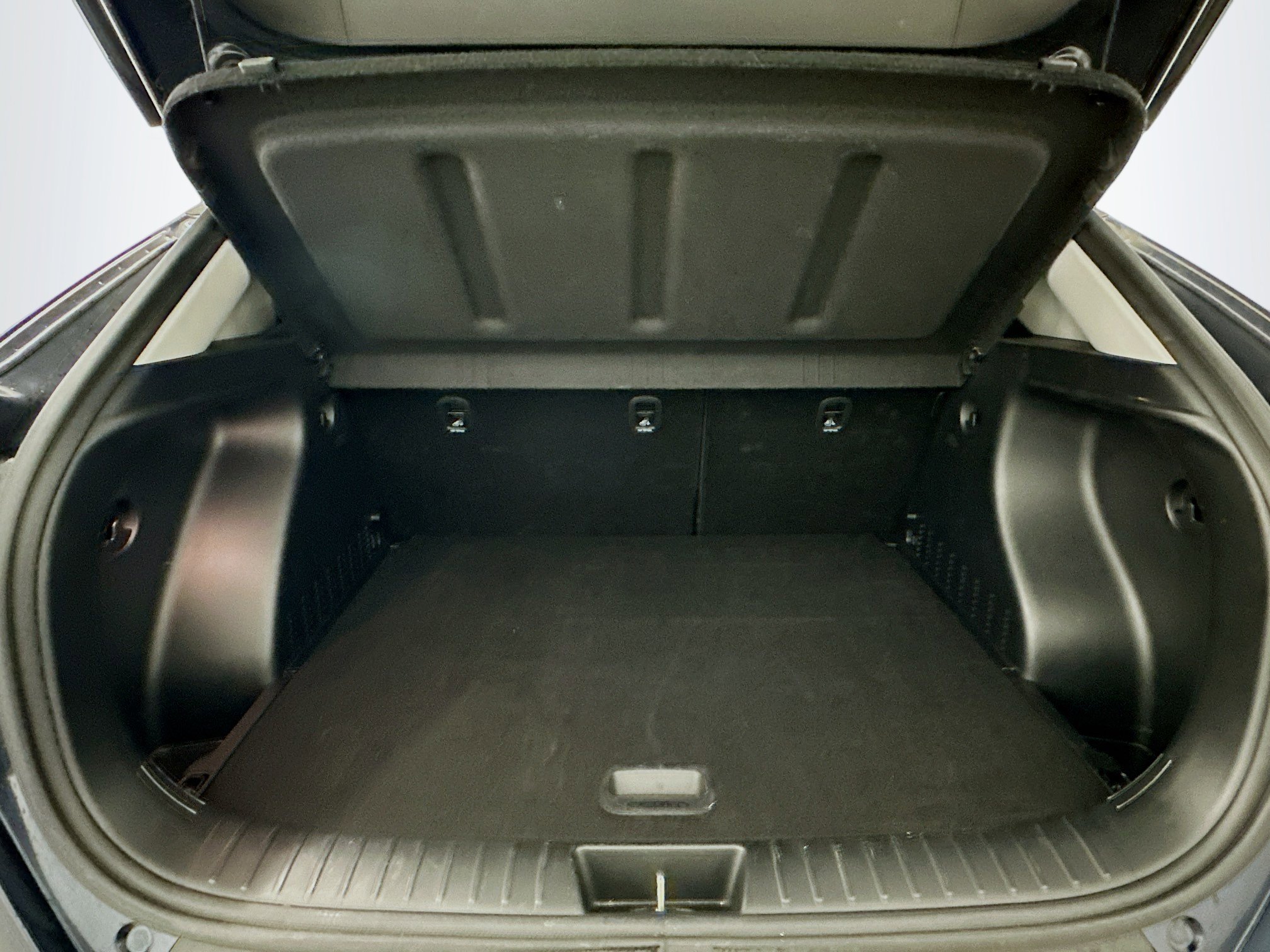 Used 2025 Hyundai Kona SEL image 30