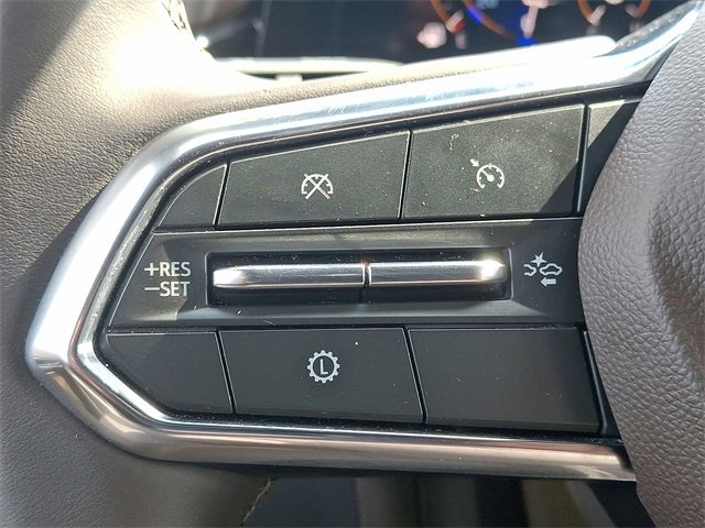 Used 2025 Chevrolet Suburban LT image 21