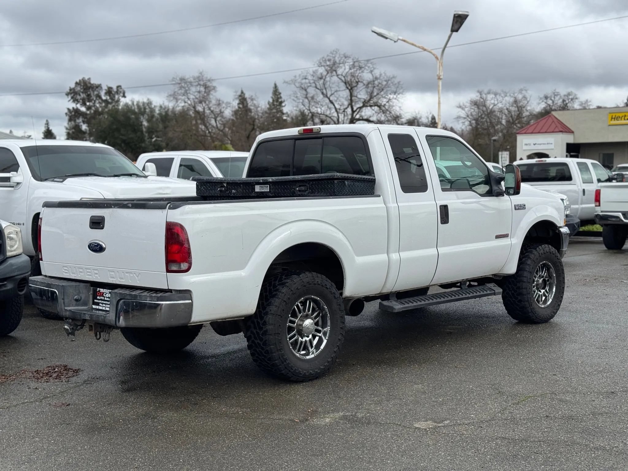 Used 2004 Ford F250 Lariat AWD/4WD image 4