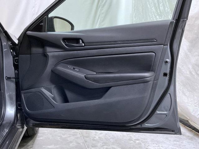 Certified 2025 Nissan Altima 2.5 S FWD image 17